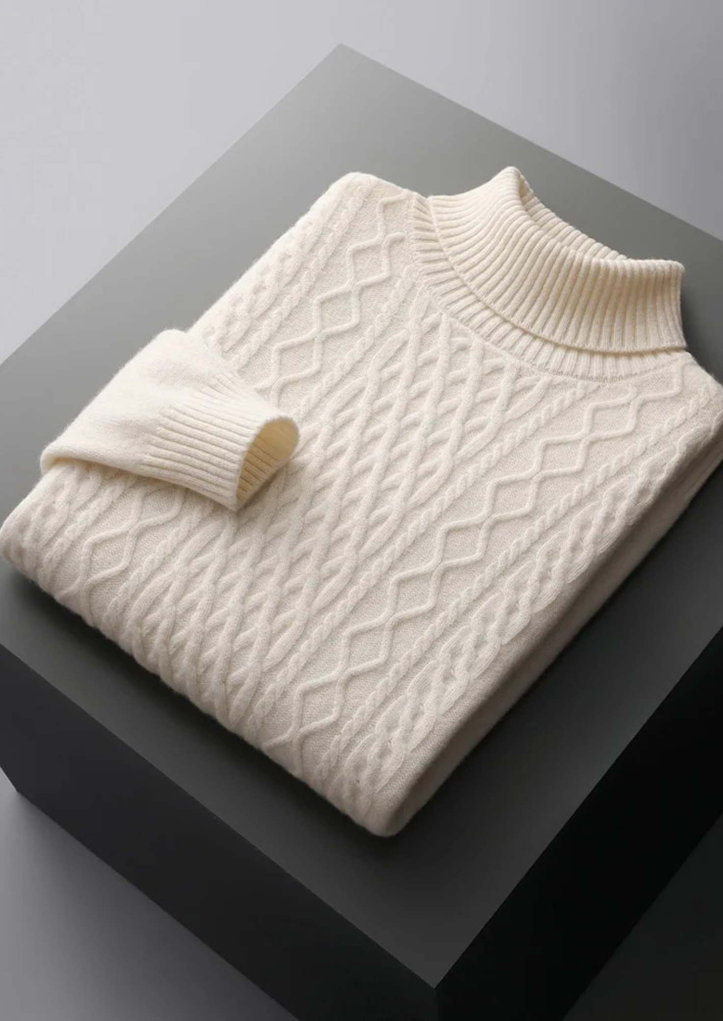 Men’s Cable Sweater Classic Style | Modern