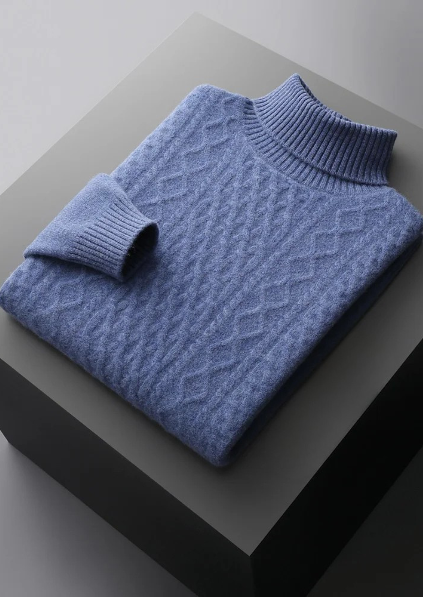 Men’s Cable Sweater Classic Style | Modern