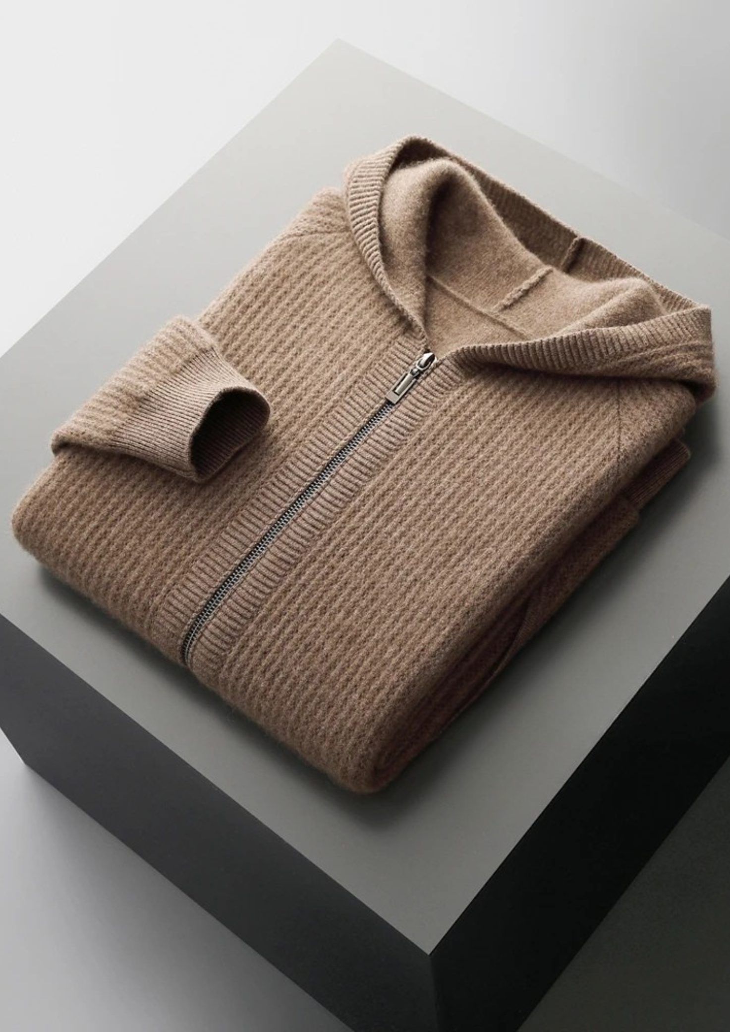 Men’s Zip Sweater Minimal Style | Modern